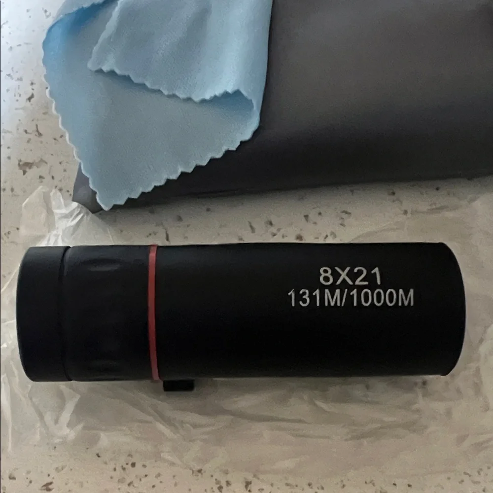Monocular with Cleaning Cloth - Black and Blue